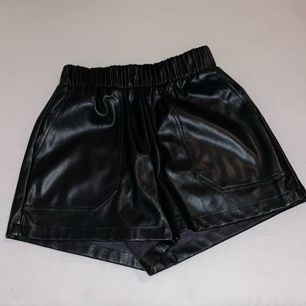 Steve Madden leather shorts! Brand new!!
